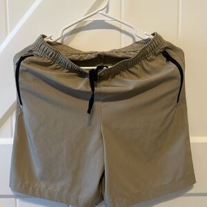 Boys nice shorts size L14/16